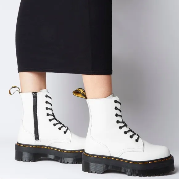 NEW Dr. Martens JADON BOOT SMOOTH LEATHER PLATFORMS