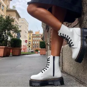NEW Dr. Martens JADON BOOT SMOOTH LEATHER PLATFORMS