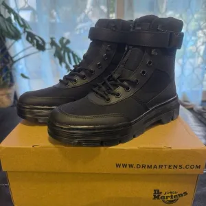 New Dr Martens unisex Combs tech 8 tie boots in black Size: 7(women)