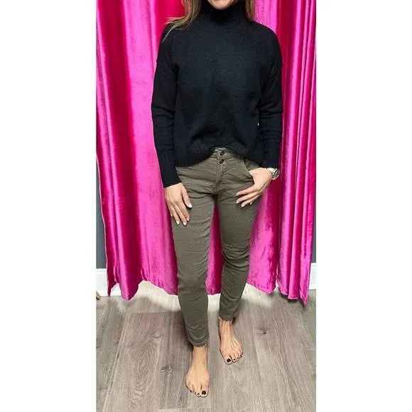 NEW FEMME FATALE two button signature pant in chocolate taupe