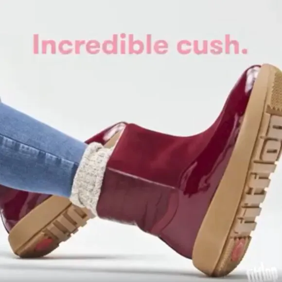 new FITFLOP Leather Elin Lined Ankle Boots Maroon for women 663mn