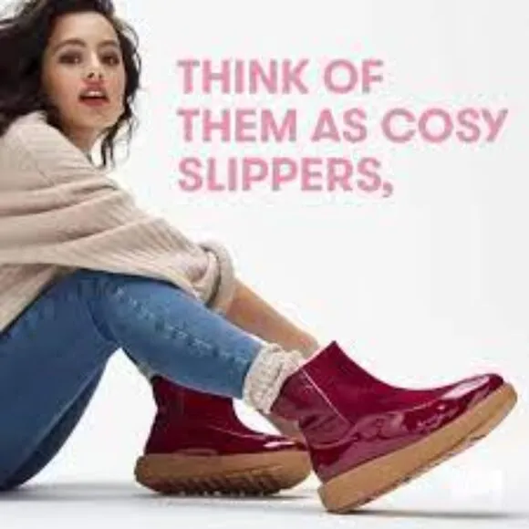 new FITFLOP Leather Elin Lined Ankle Boots Maroon for women 663mn
