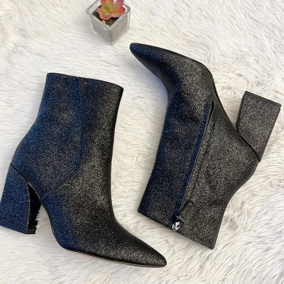 NEW Franco Sarto Vesi Black glitter pointed toe ankle boots party women size 7.5