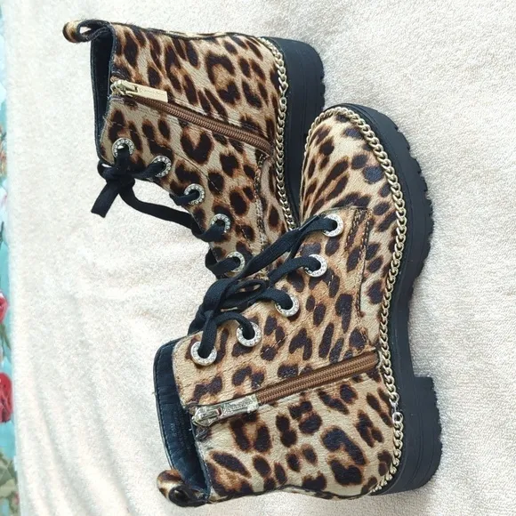 NEW Gianni Bini Combat Boots Animal Print Women Size 6.5 Leopard cheetah
