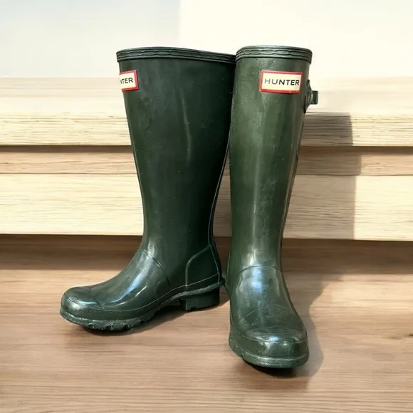 🌻NEW HUNTER Original Hunter Green Shiny Wellington Boots Size 1 Boys / 2 Girls