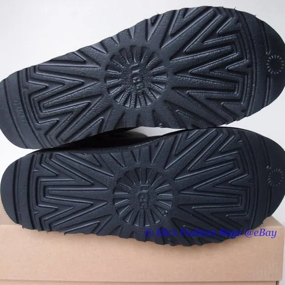 New in Box UGG Classic Short Water-resistant Leather Boots US 6 BLACK