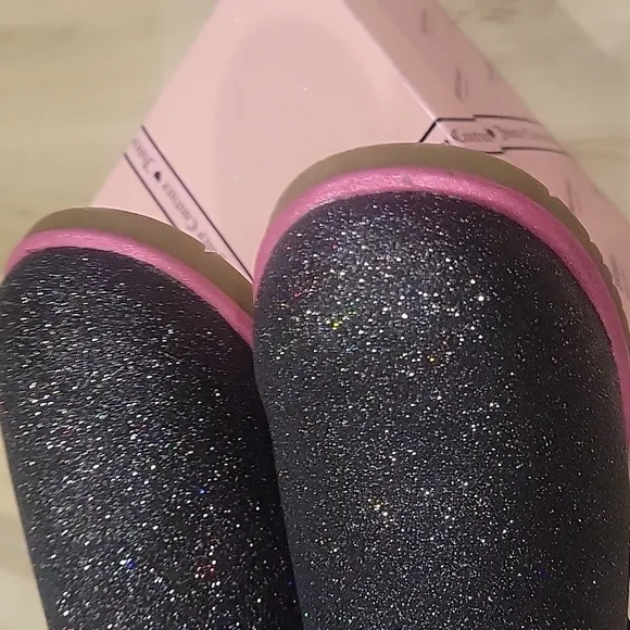 NEW! JUICY COUTURE Glitter Fur Top Boots Big Girls 4.