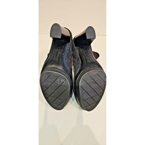 NEW LA CANADIENNE City Dry Suede Waterproof Boots SIZE 5