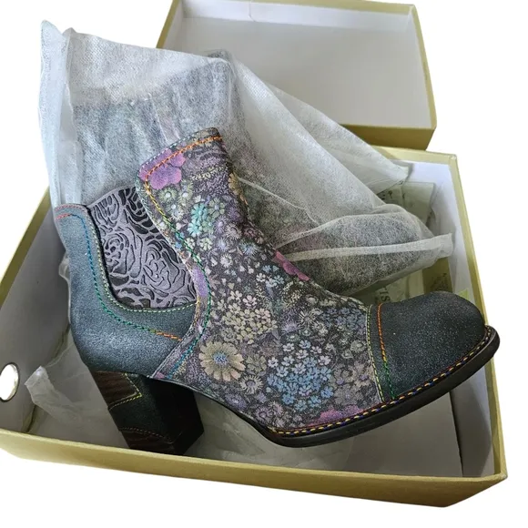 NEW L'ARTISTE Spring Step Leather MELVINA BOOTS Booties