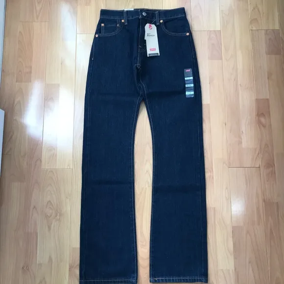 New Levi’s 517 bootcut Men's Classic dark wash Blue Jeans size 29