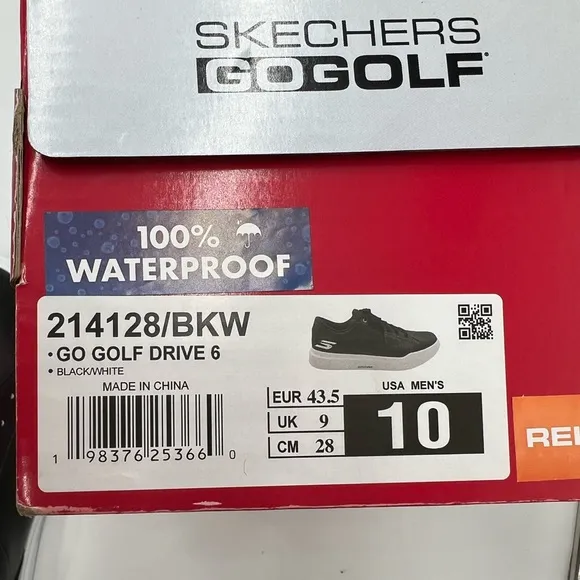 New Men’s Sketchers Golf shoes with arch support size 10. 100% waterproof.
