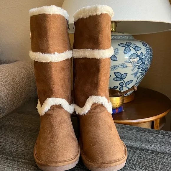 NEW! Michael Kors Nevermind Camel Fur Boots in US4 UK3.5 EU35