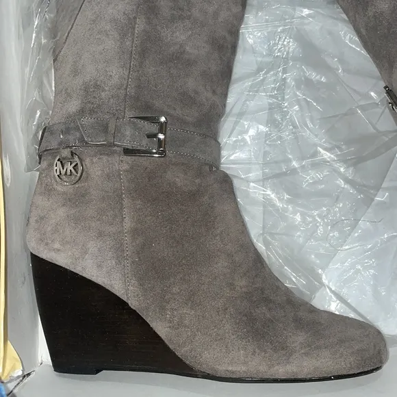 NEW Michael Michael Kors Lara Wedge Boot SLATE Grey sz 10
