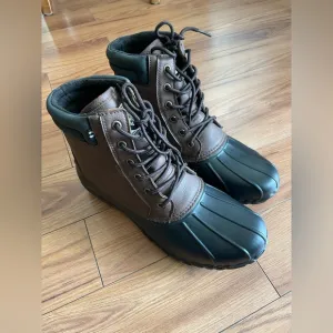 New Nautica Brown and Black Rain &amp; Snow Boots Waterproof Design shell insulated