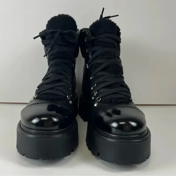 NEW Steve Madden Reyen Boots Womens 9M Black Leather Faux Fur