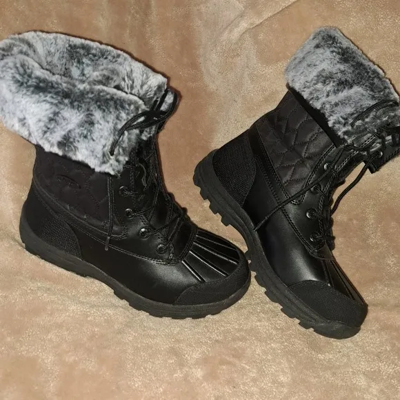 NEW Sz. 9.5 LUTGZ Black Fur-EXTRA INSULATED- Lined Snow Boots Convertibles