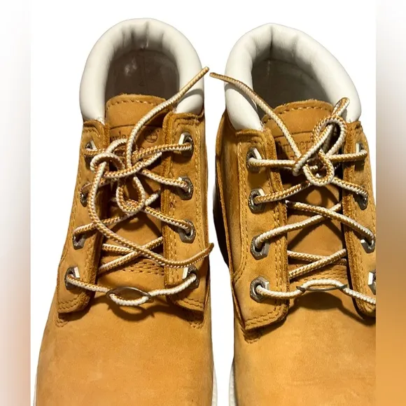 NEW! TIMBERLAND Women's Tan &amp; White Leather Lace Up Outdoor Boots-Size 5