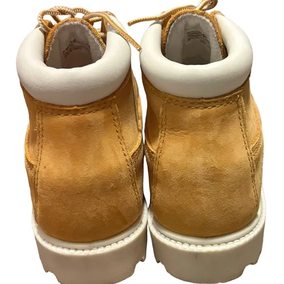 NEW! TIMBERLAND Women's Tan &amp; White Leather Lace Up Outdoor Boots-Size 5