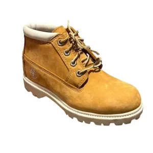 NEW! TIMBERLAND Women's Tan &amp; White Leather Lace Up Outdoor Boots-Size 5