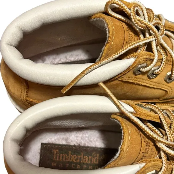 NEW! TIMBERLAND Women's Tan &amp; White Leather Lace Up Outdoor Boots-Size 5