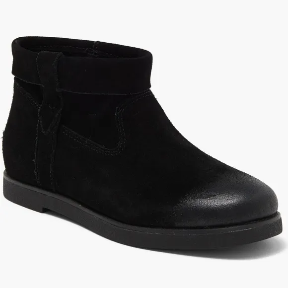 NEW UGG Josefene Cuff suede weatherproof black boots size 8