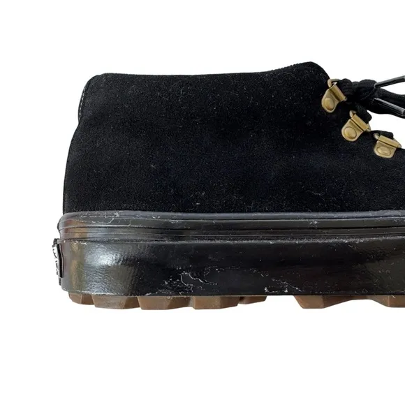 NEW Vans Vault Chukka Sierra LX OG Black Suede Size 8 Women