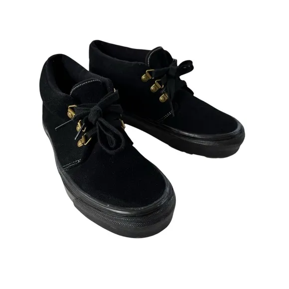 NEW Vans Vault Chukka Sierra LX OG Black Suede Size 8 Women