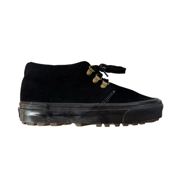NEW Vans Vault Chukka Sierra LX OG Black Suede Size 8 Women