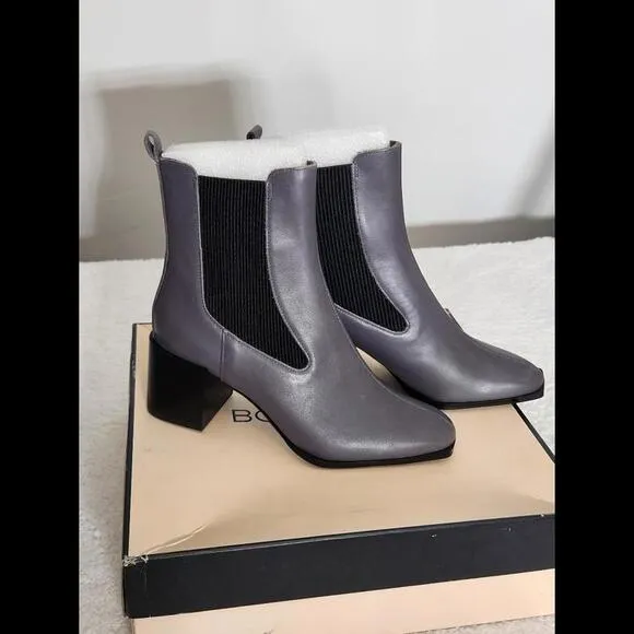 New W Box BCBG Generation Boots for Women