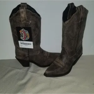 New western Genuine Leather Boots Rockin Country Collection with thags