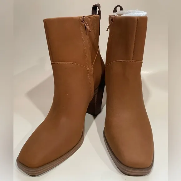New Women Boots Crown Vintage-Randie Bootie