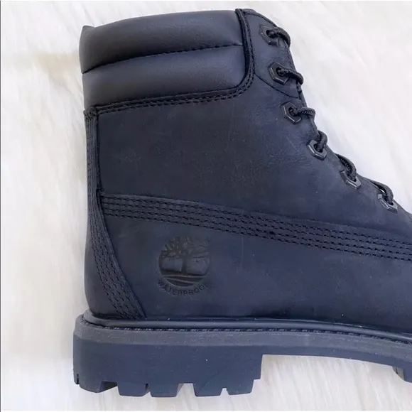 New Women’s Timberland Waterville 6in WP Boot Medium Nubuck