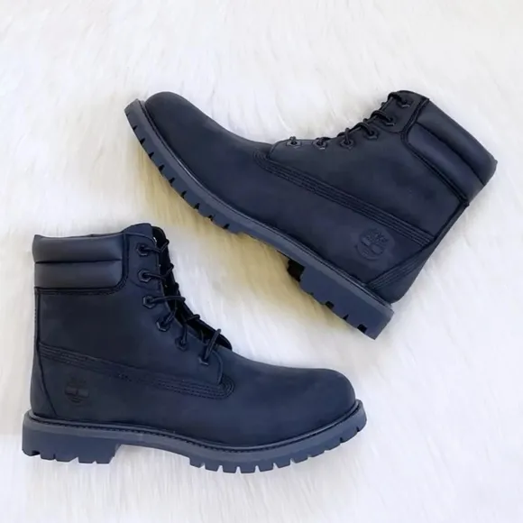 New Women’s Timberland Waterville 6in WP Boot Medium Nubuck