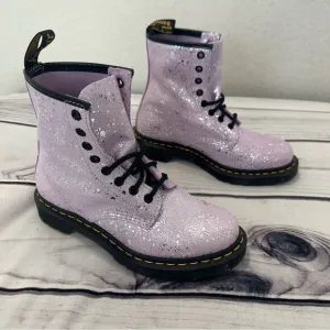 NEW! Dr. Martens Women Sz 7 Purple Suede Lilac Metallic Paint Splatter Boots