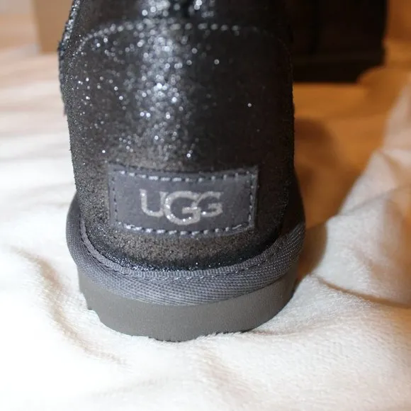 NIB CLASSIC‎ SHORTS LEATHER SHEARLING METALLIC CHARCOAL GRAY BLACK BOOTS
