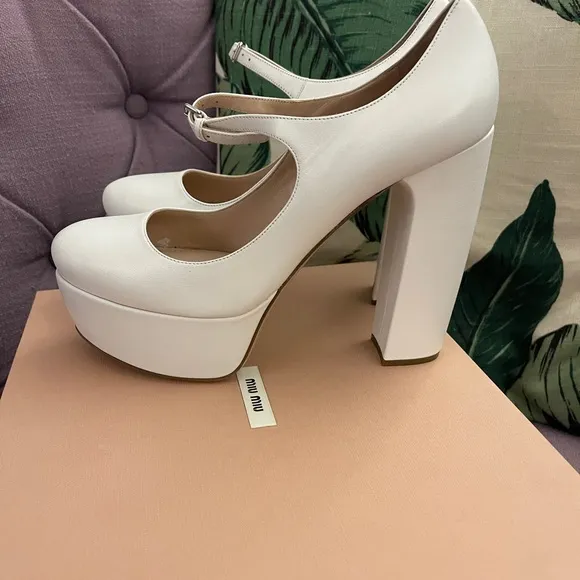 NIB Miu Miu Platform Mary Jane Pumps 38.5