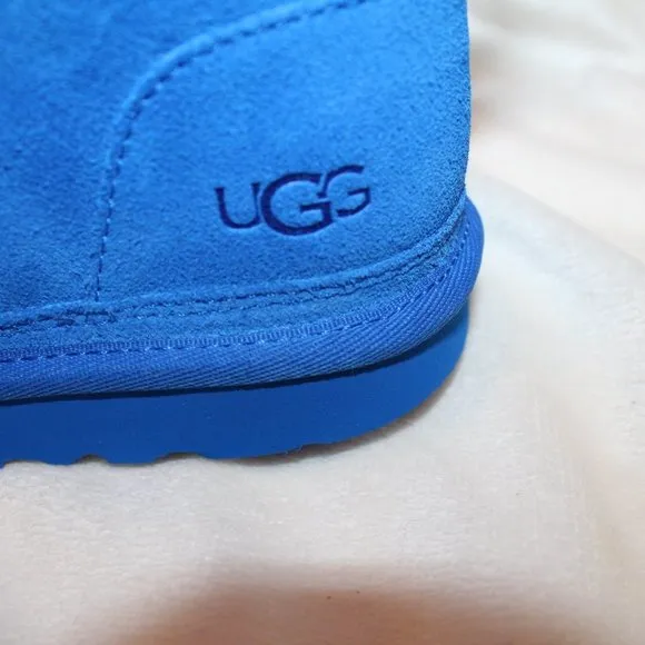 NIB UGG MEN'S‎ NEUMEL CHUKKA SUEDE SHEARLING LINED ANKLE WINTER BOOTS