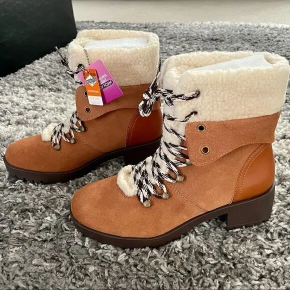 NIB Skechers Mid Sherpa Boots