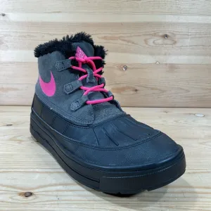 Nike ACG Woodside Chukka 2 Boots Size Youth 7 Women’s 8.5 Black Pink 859425-001