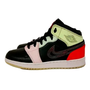 Nike Air Jordan 1 Mid SE (GS) &quot;Glow In The Dark&quot; Size 4Y AV5174-076 Sneaker #536