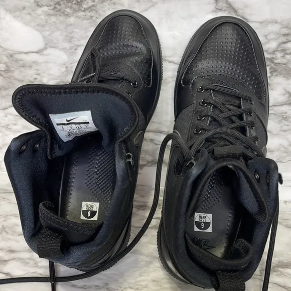 Nike Court Borough Mid Winter Triple Black Shoes Mens Size 9