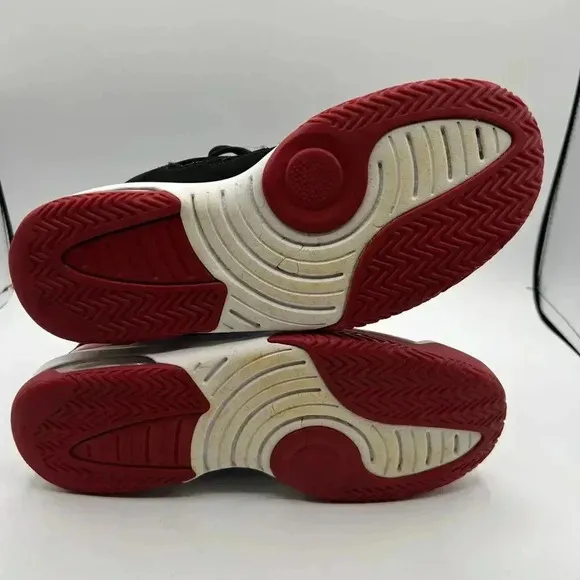 Nike Jordan Max Aura (GS) Mens Size 9 AQ9214-006 Athletic Basketball Shoes