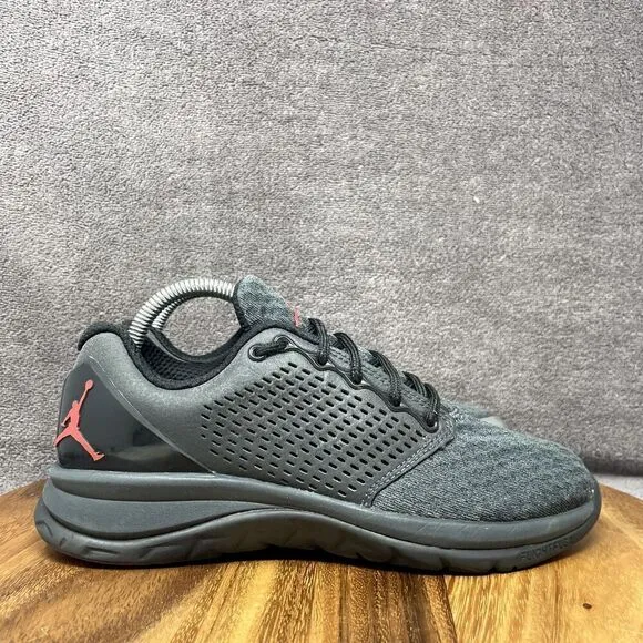 Nike Jordan Trainer ST Winter Black/Gym Red-Anthracite Mens Size 7 854562-003