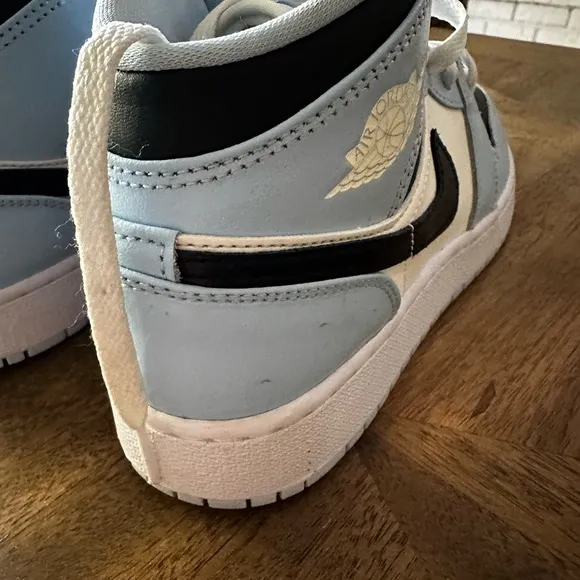 Nike Jordan’s KIDS SHOES