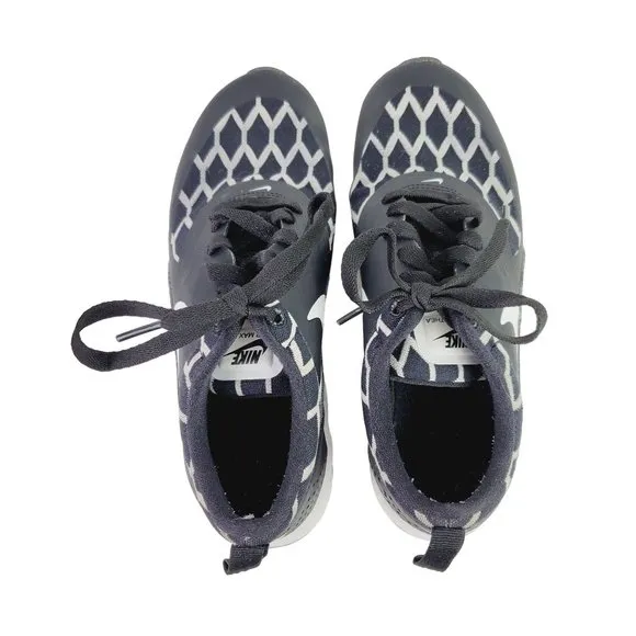 Nike Kids Air Max Thea SE (GS) Running Shoes in Black &amp; White, Sz 4.5Y