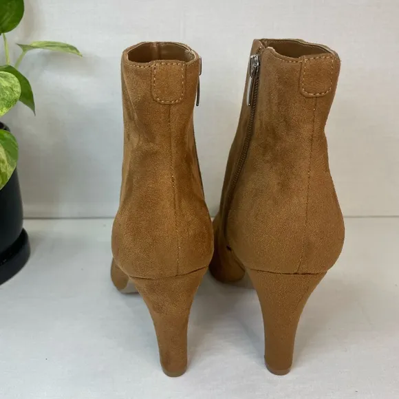 Nine West Gabria‎ Dress Booties MEDIUM NATURAL 9.5 M, E 548