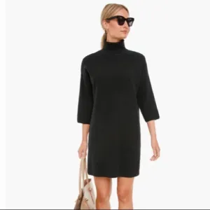 Noir Vivianne DressPOMANDER PLACE *Slight Shimmer*