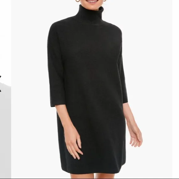 Noir Vivianne DressPOMANDER PLACE *Slight Shimmer*