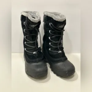 North Face Heat Seeker 200 Gram Insulation Black Snow Boots Women 5 Waterproof