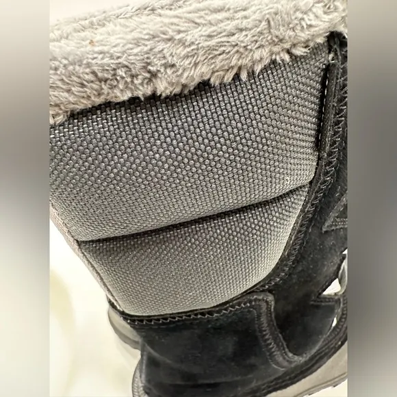 North Face Heat Seeker 200 Gram Insulation Black Snow Boots Women 5 Waterproof